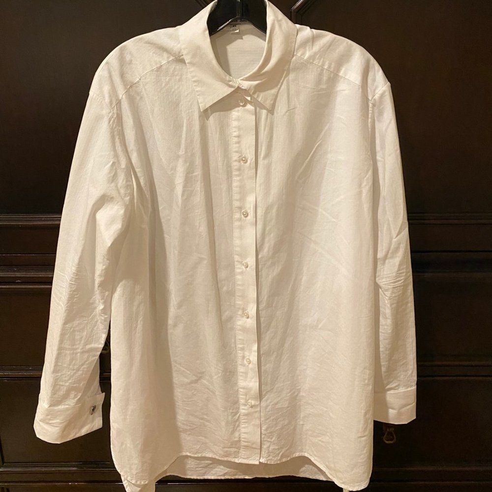Elizabeth & James White Button Down Shirt